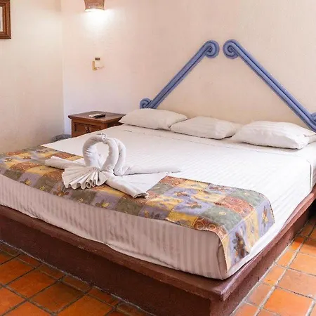Casa Shaguiba Hotel Crucecita  Exterior photo