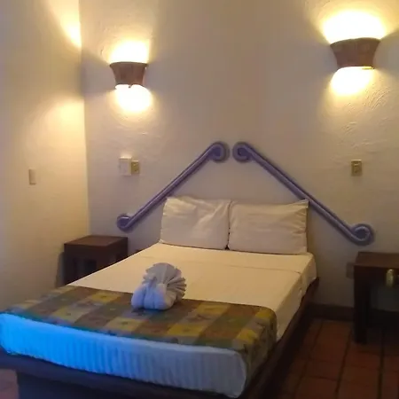 Casa Shaguiba Hotel Crucecita  Exterior photo